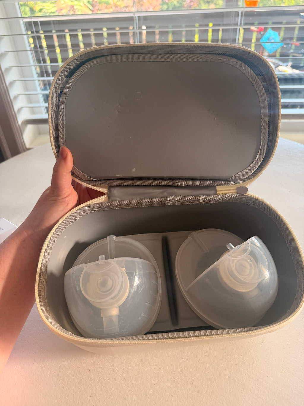 Momcozy Breast Pump Set – 3 Units + Carrying Case
