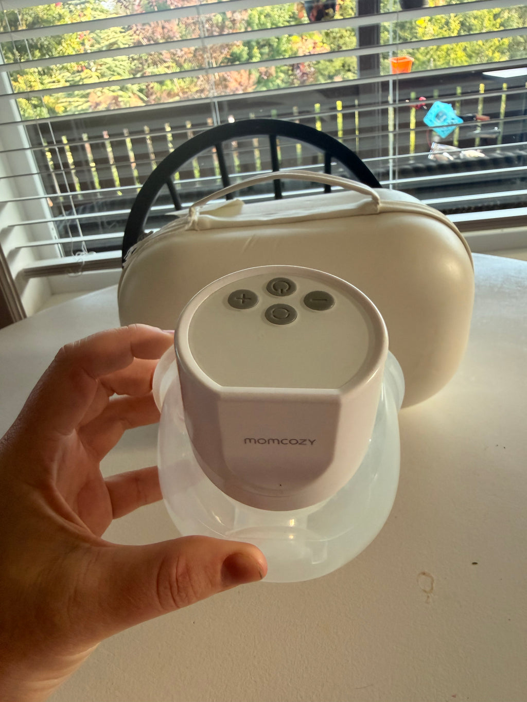 Momcozy Breast Pump Set – 3 Units + Carrying Case