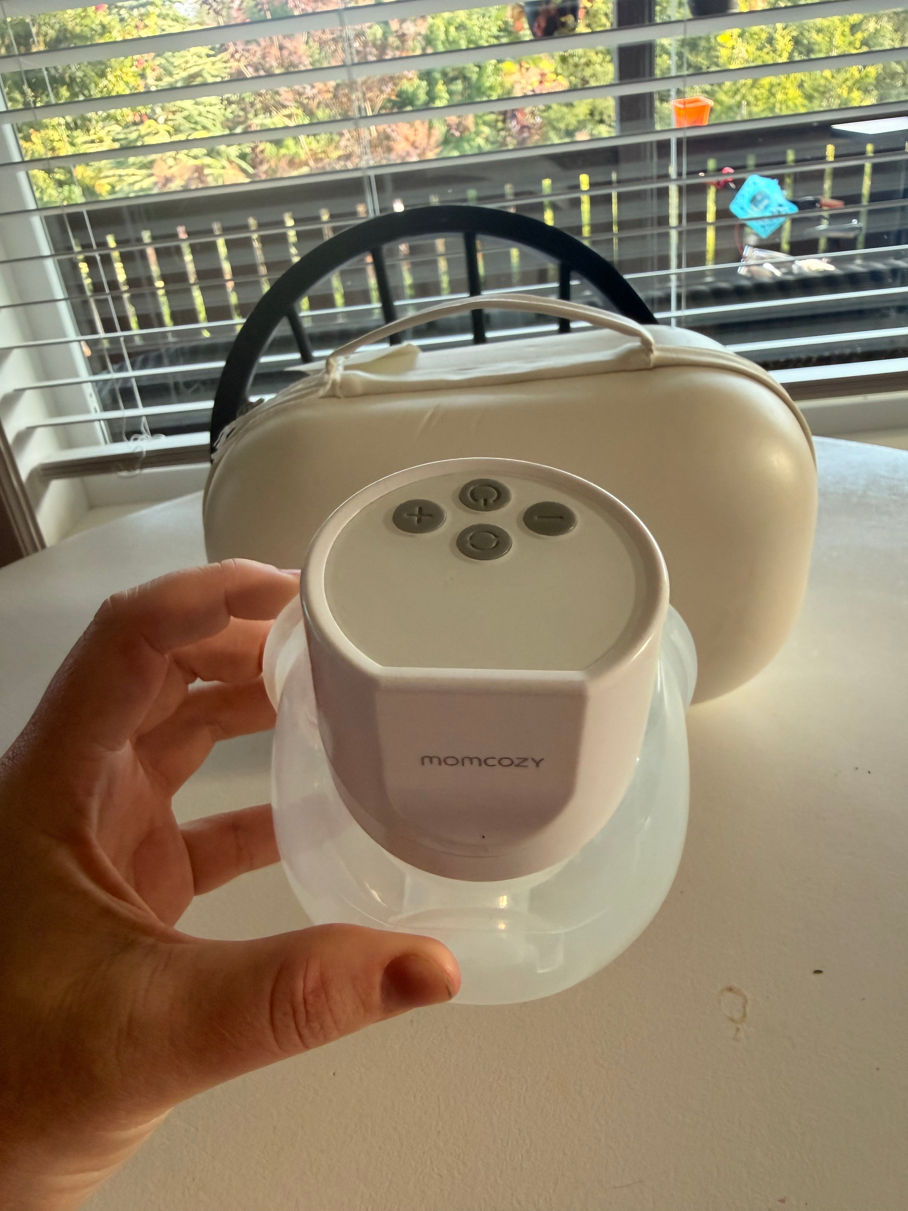 Momcozy Breast Pump Set – 3 Units + Carrying Case