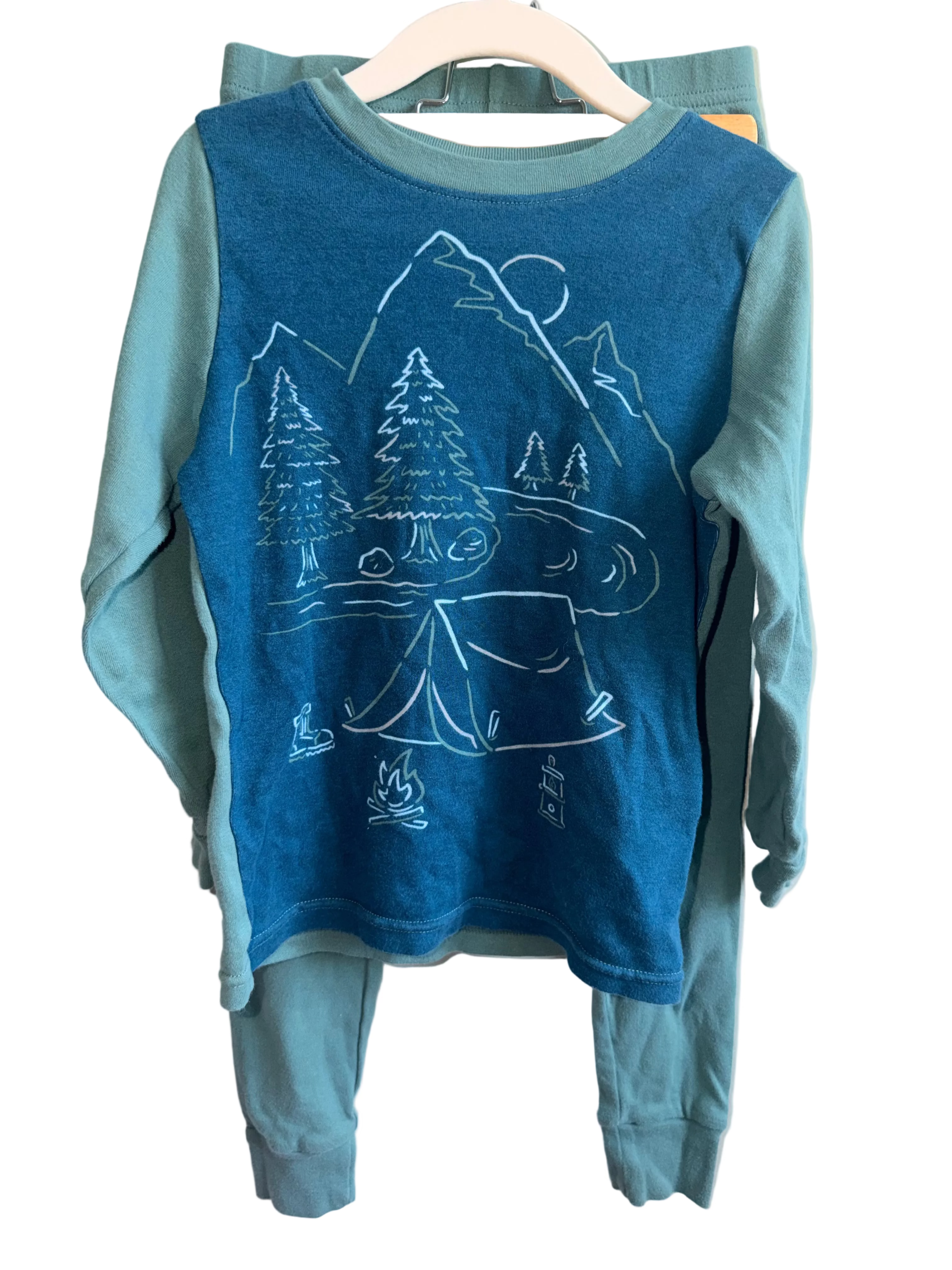 Kirkland 2-Piece Pajama Set – Size 6
