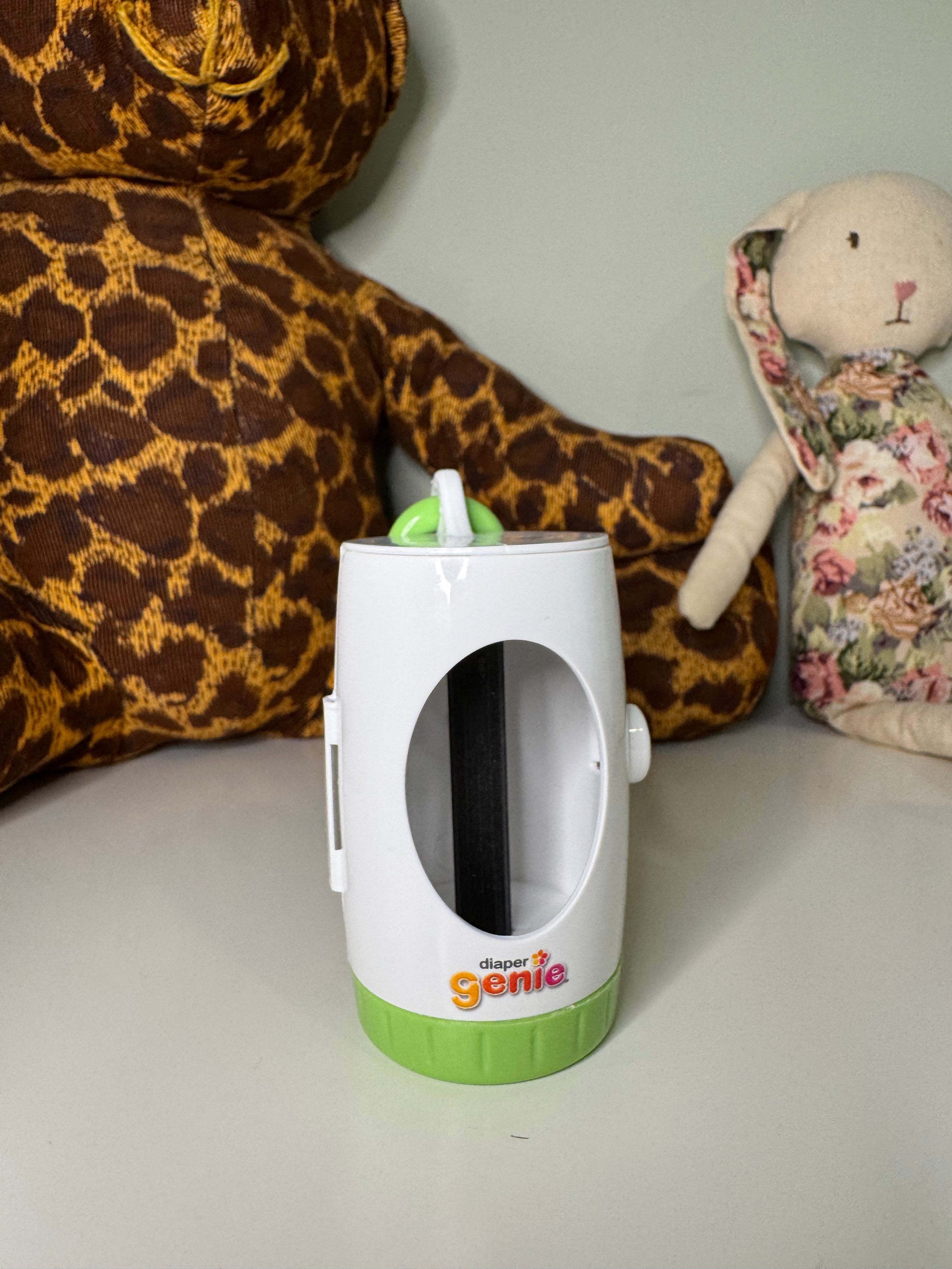 Diaper Genie – Portable Bag Dispenser