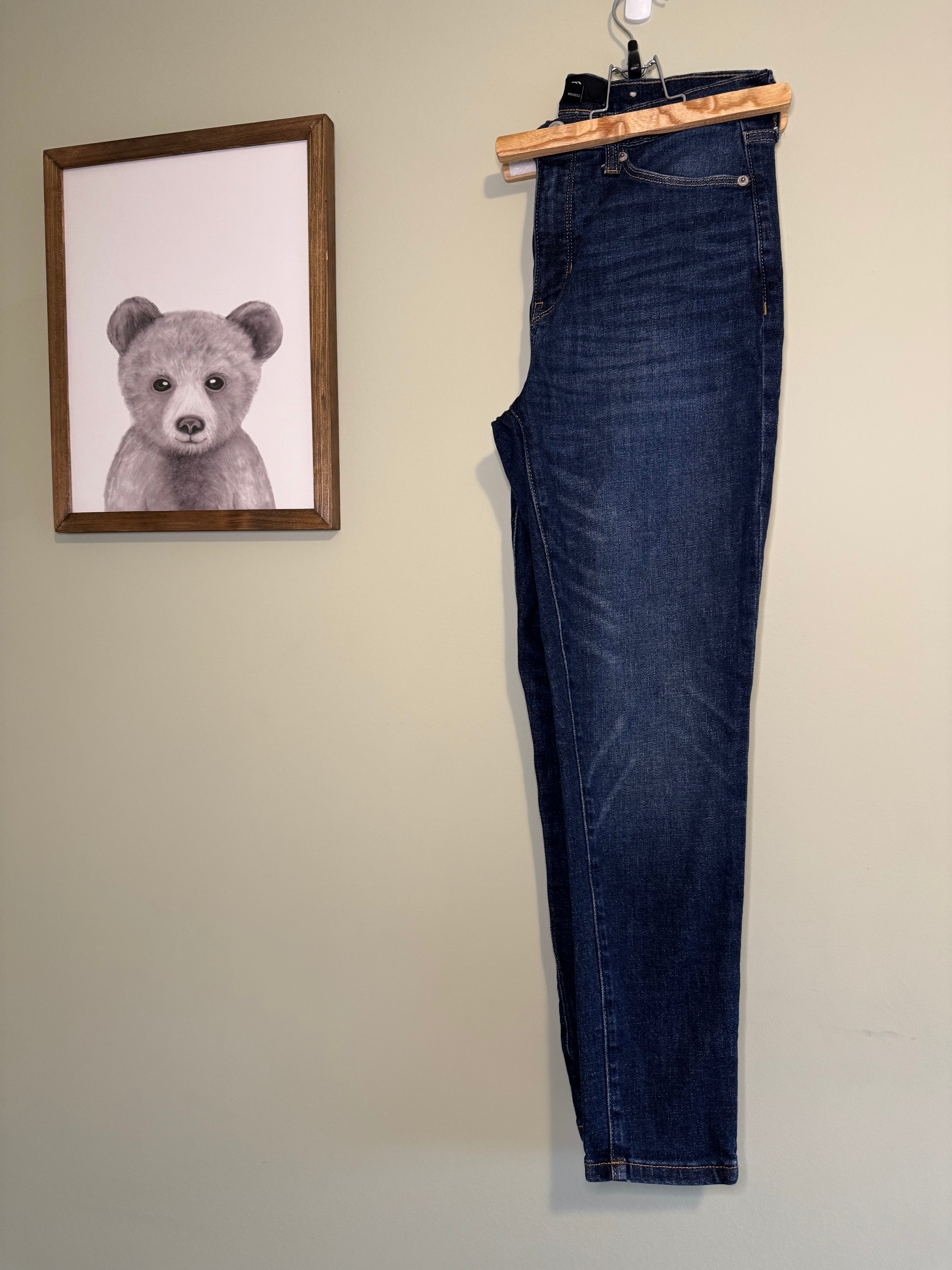 Banana Republic Women’s Skinny Jeans – Size 28