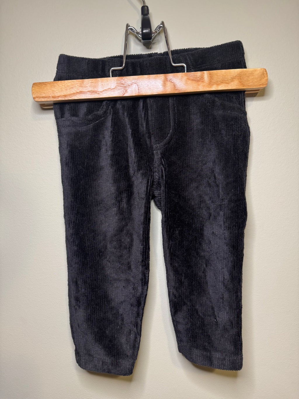 Carter’s – Corduroy Pull-On Pants (Black) – 6M
