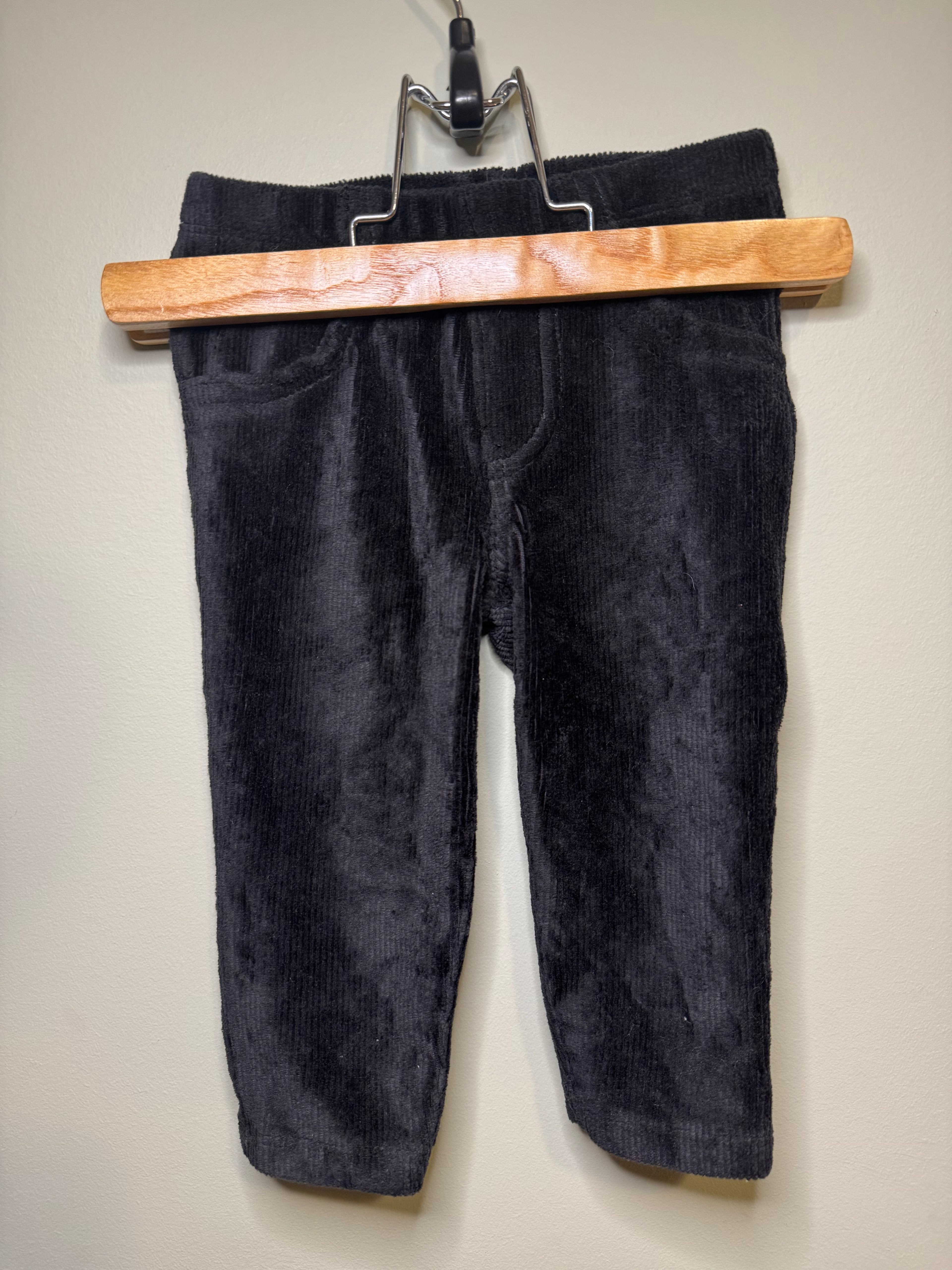 Carter’s – Corduroy Pull-On Pants (Black) – 6M