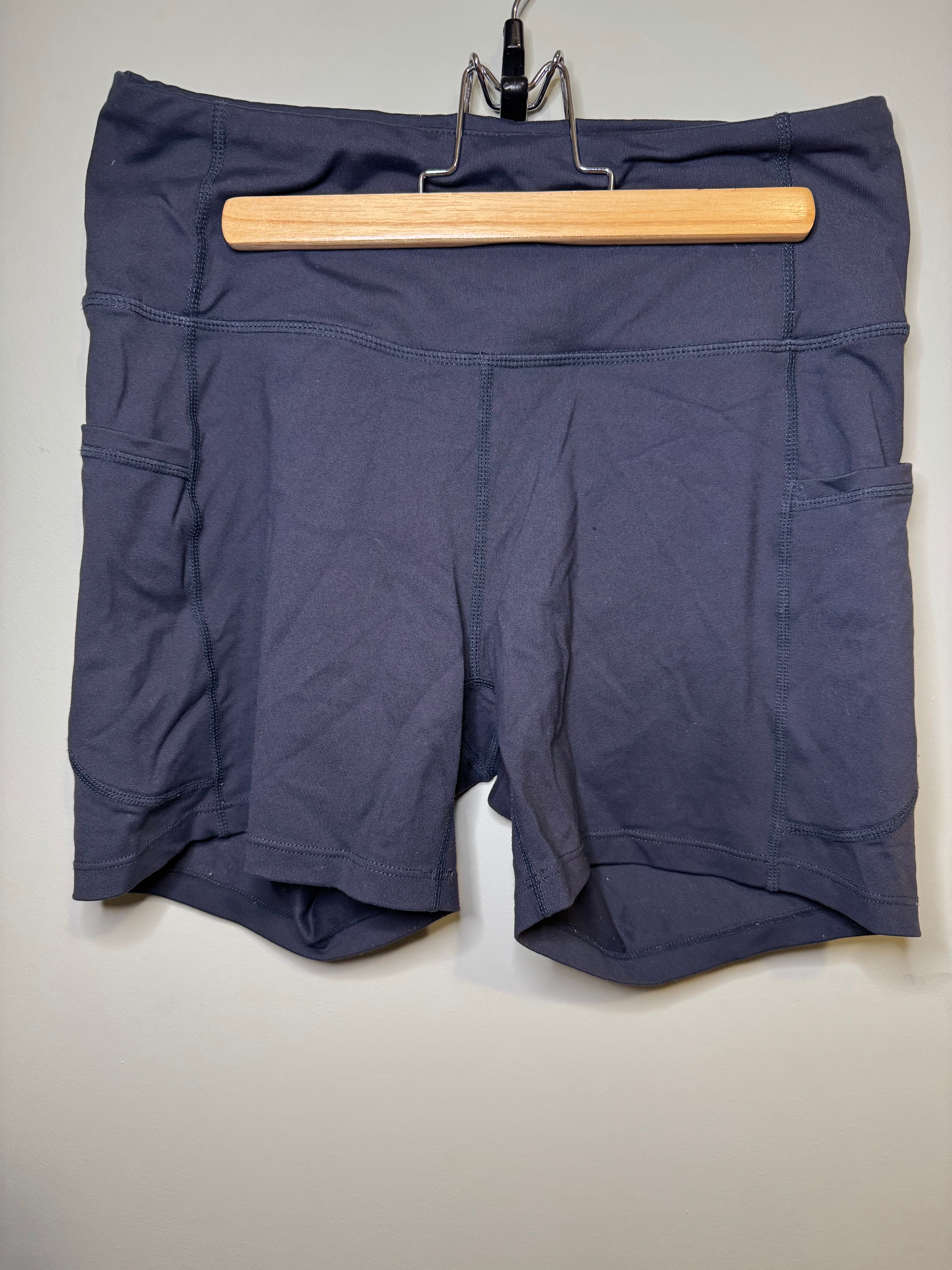 Athletic Bike Shorts (Side Pockets) – Womens M