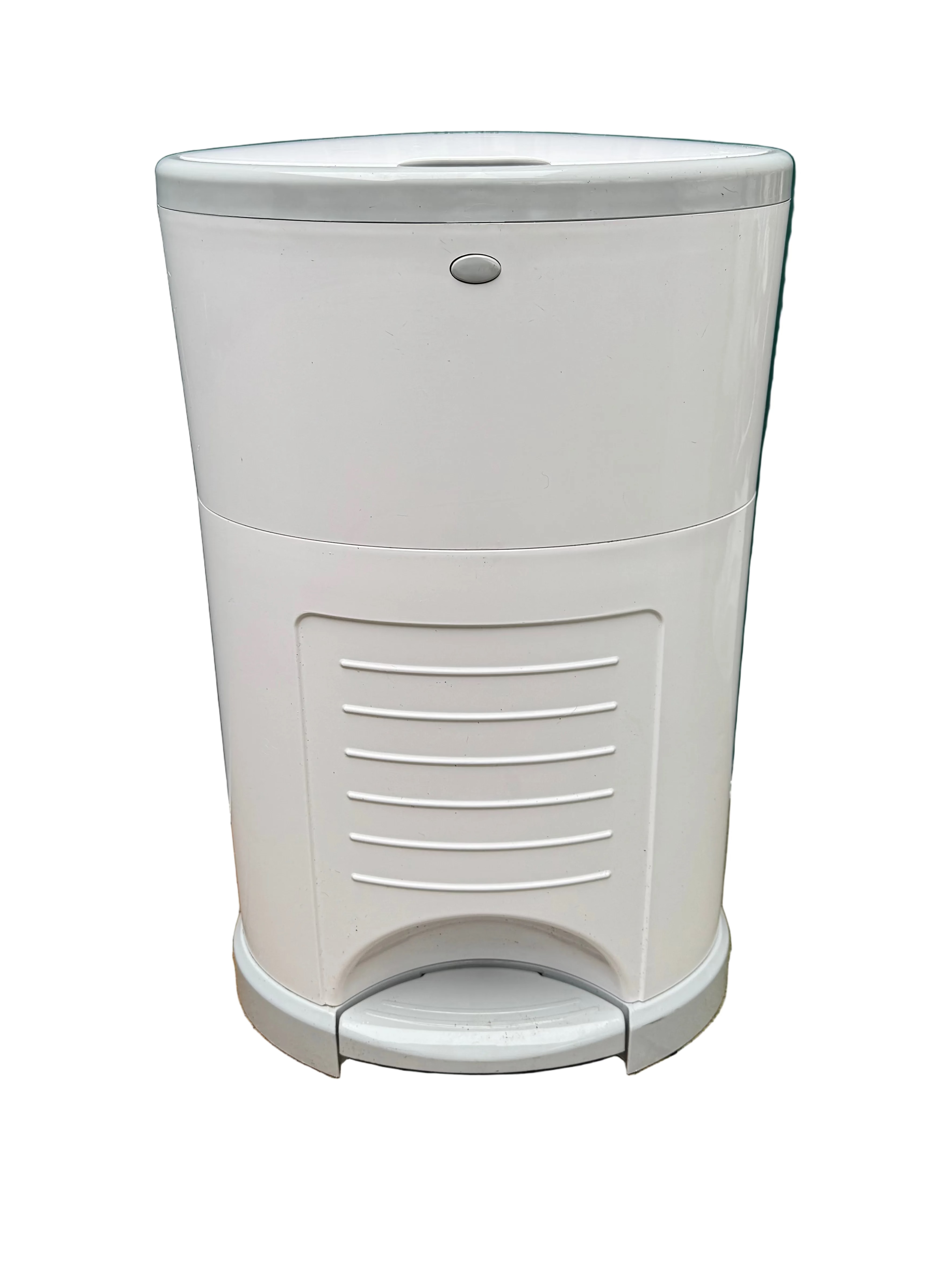 Dékor Plus – Hands-Free Diaper Pail + Refill Pack