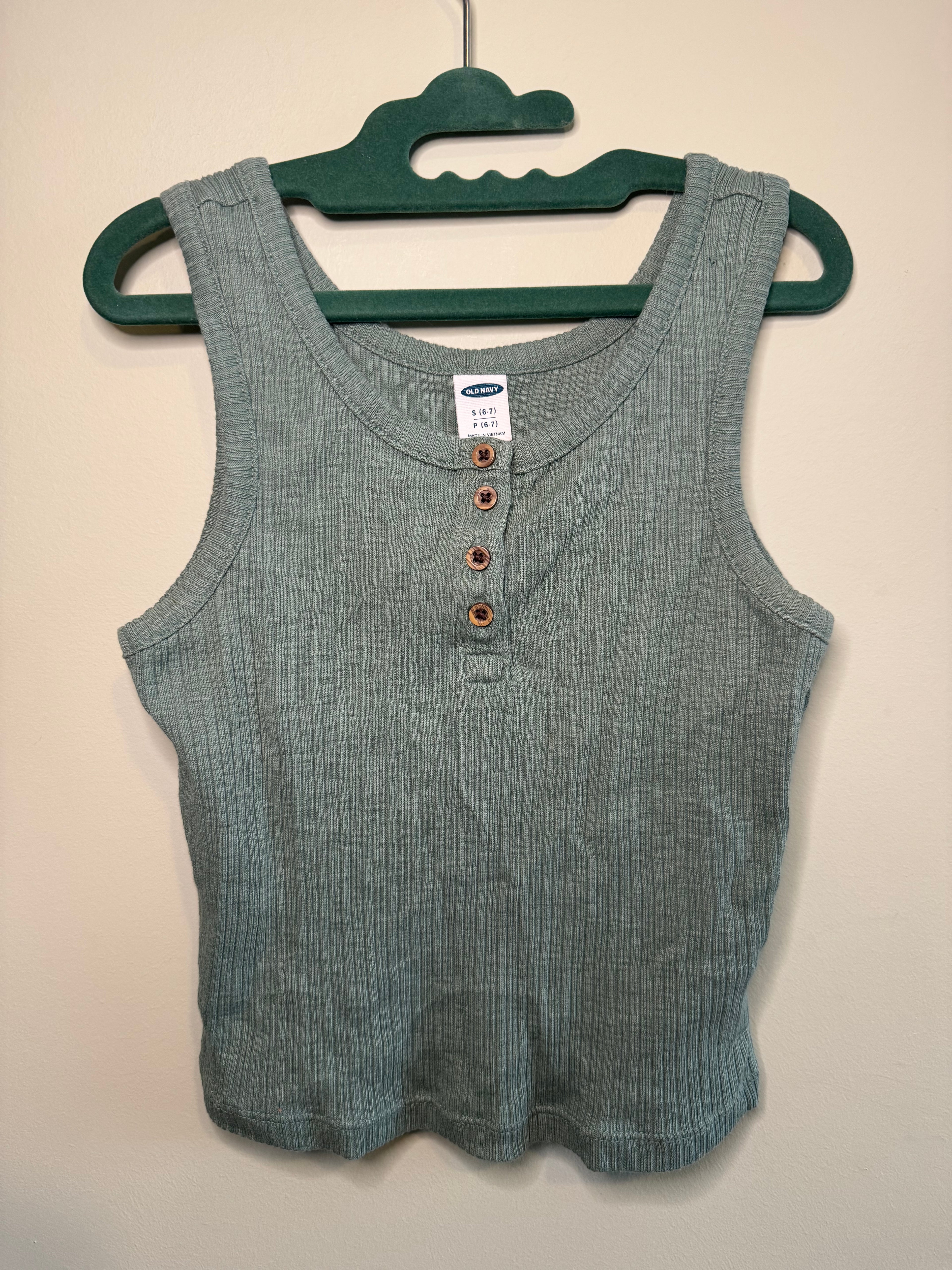 Old Navy – Ribbed Henley Tank – Size S (6–7) Youth