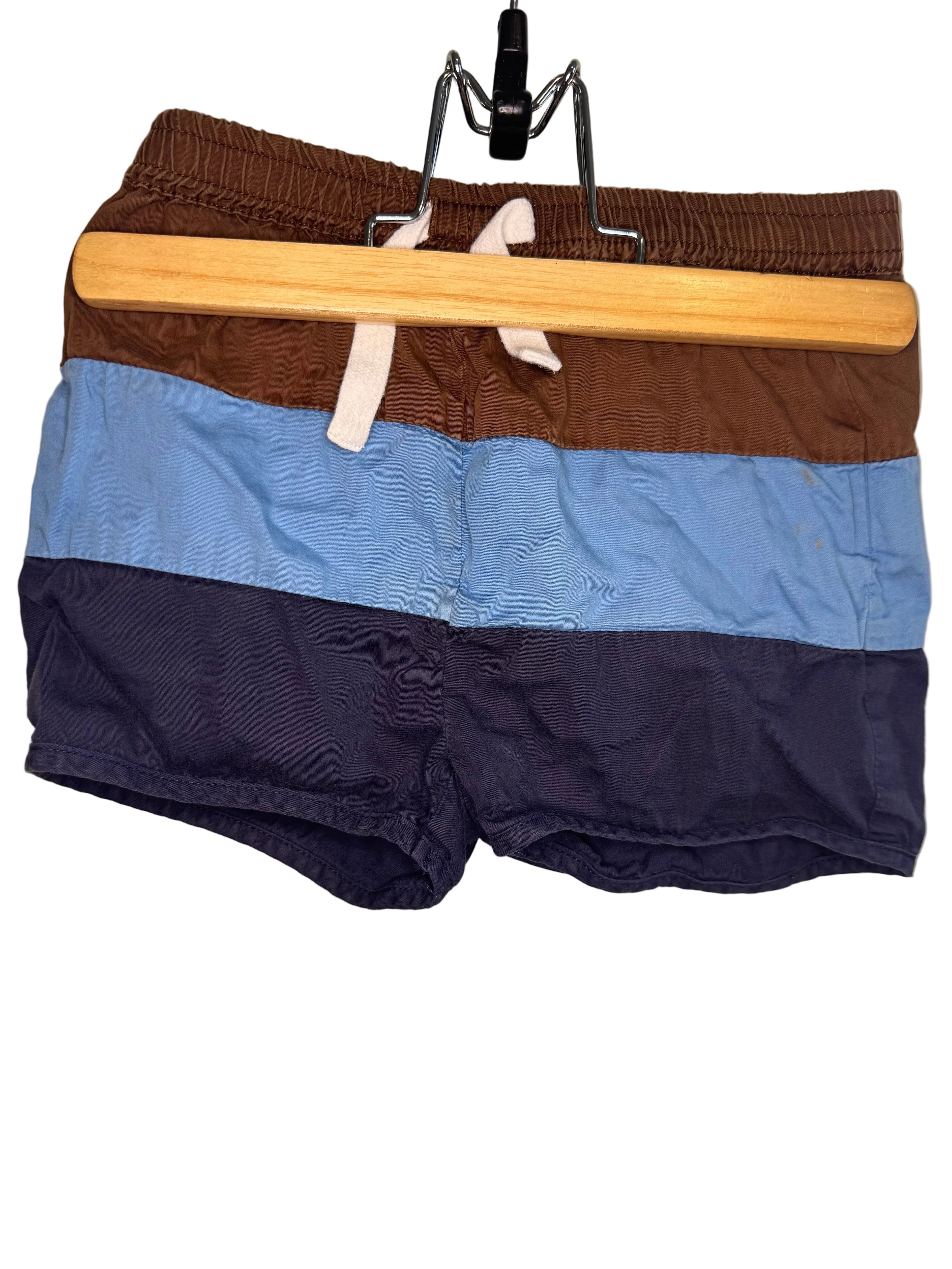 Shorts – 18–24M