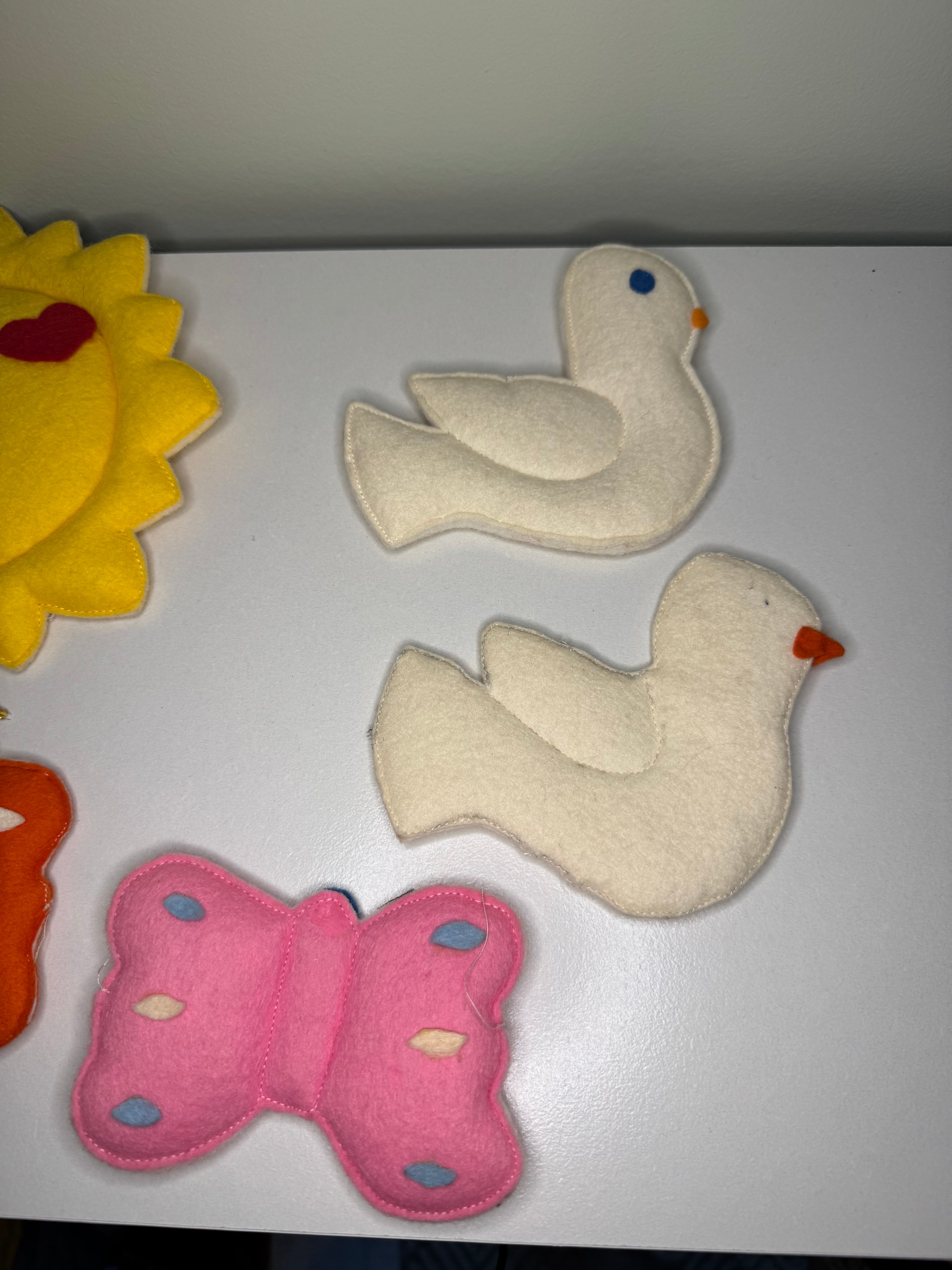 Felt Baby Crib / Wall Décor Set – Sun, Birds & Butterfly