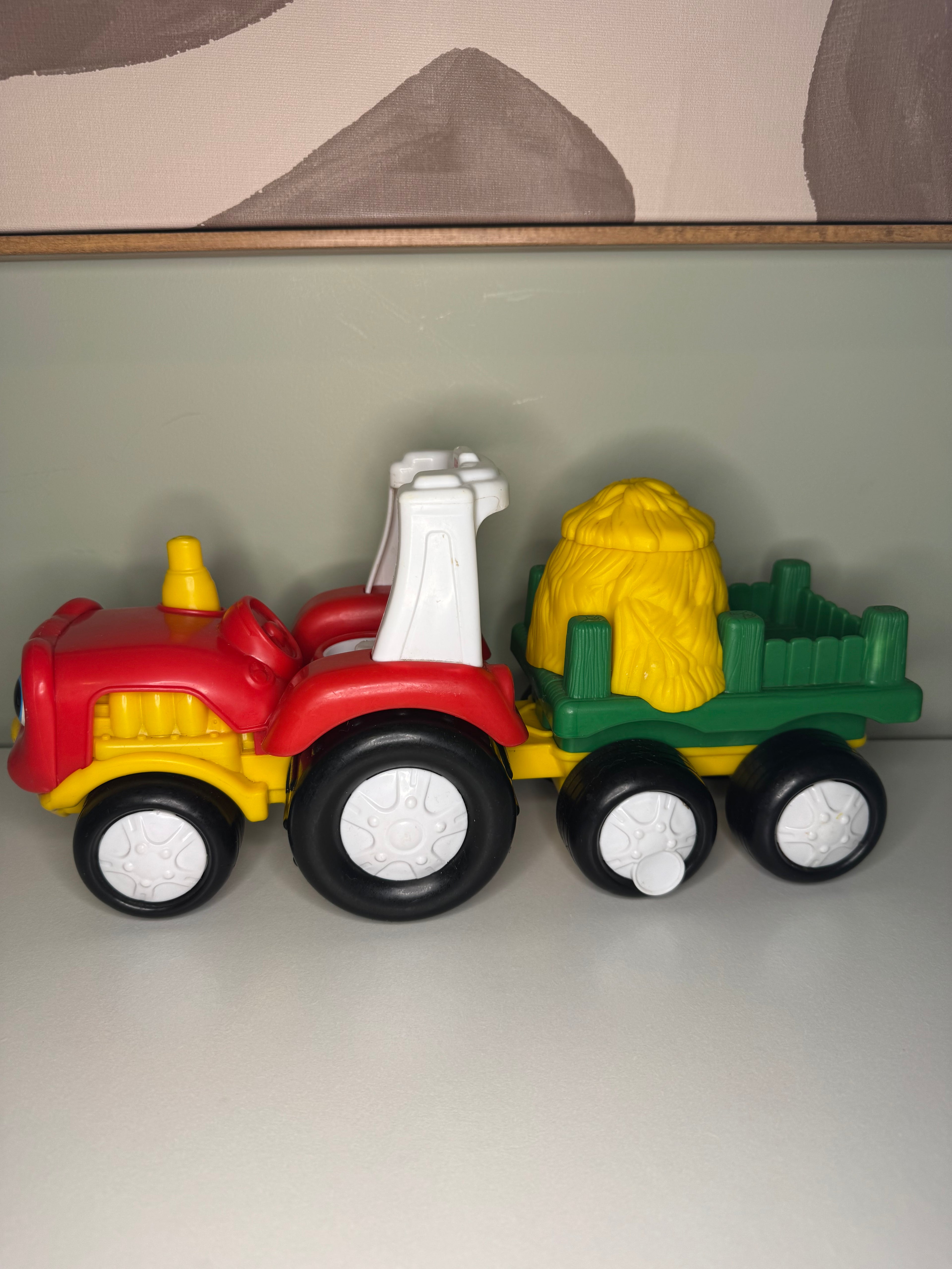 Fisher-Price – Little People Tractor & Hay Wagon